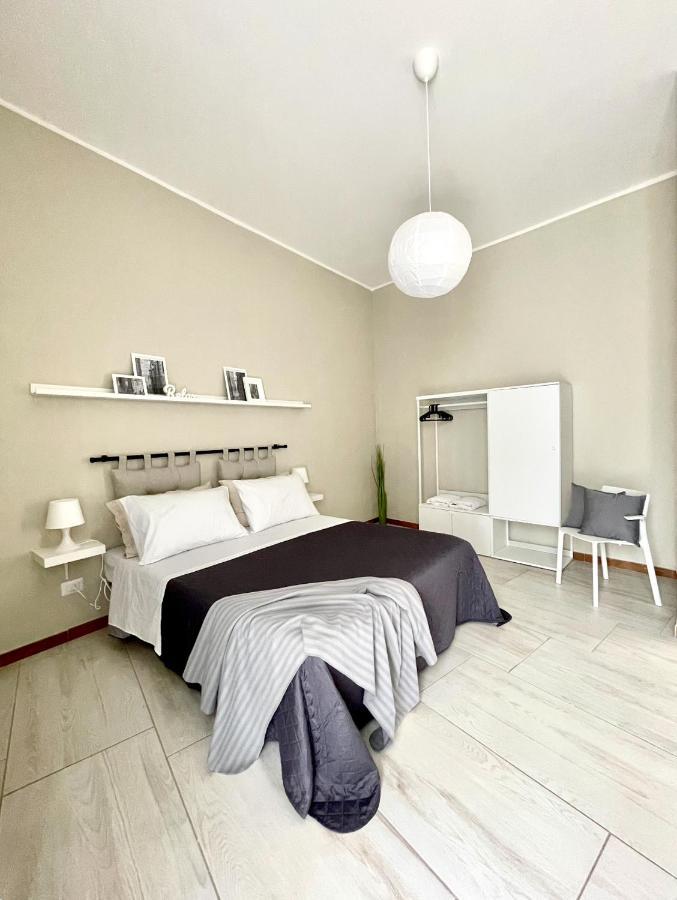 Grey Apartment Caiazzo Exterior photo