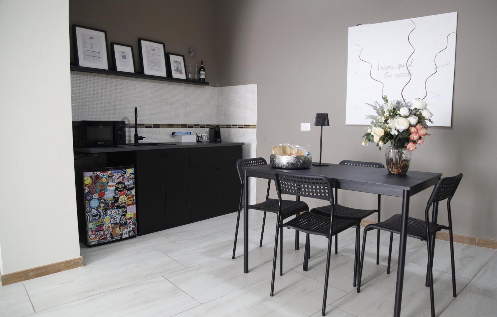 Grey Apartment Caiazzo Exterior photo